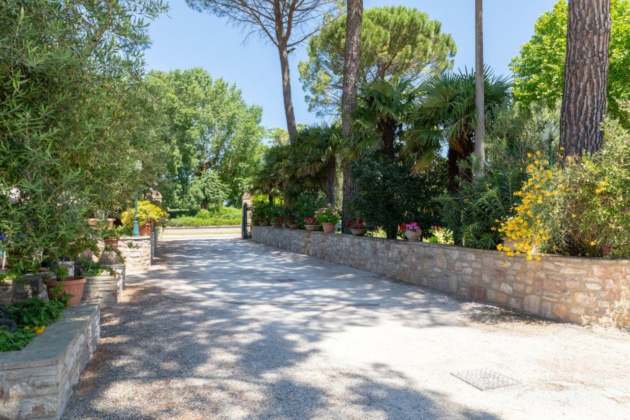 Hotel Villa Elda Assisi Exterior foto